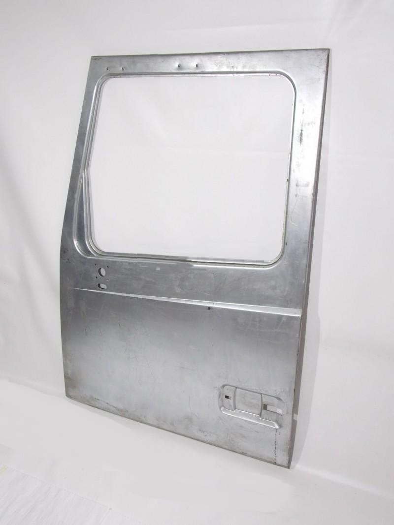 купить Панель наружная левая (накладка двери)